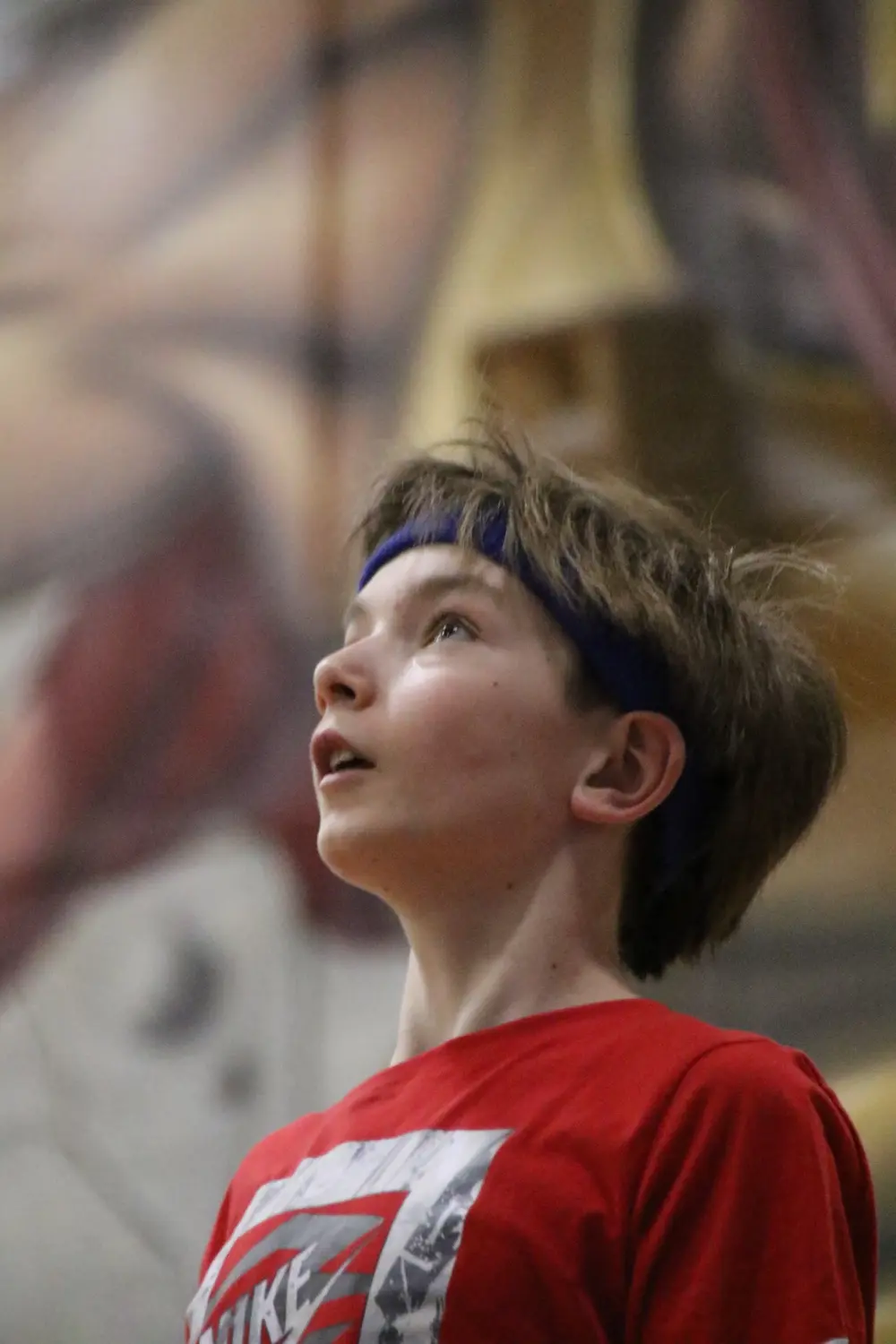 Young athlete focused during a Rising Tide session